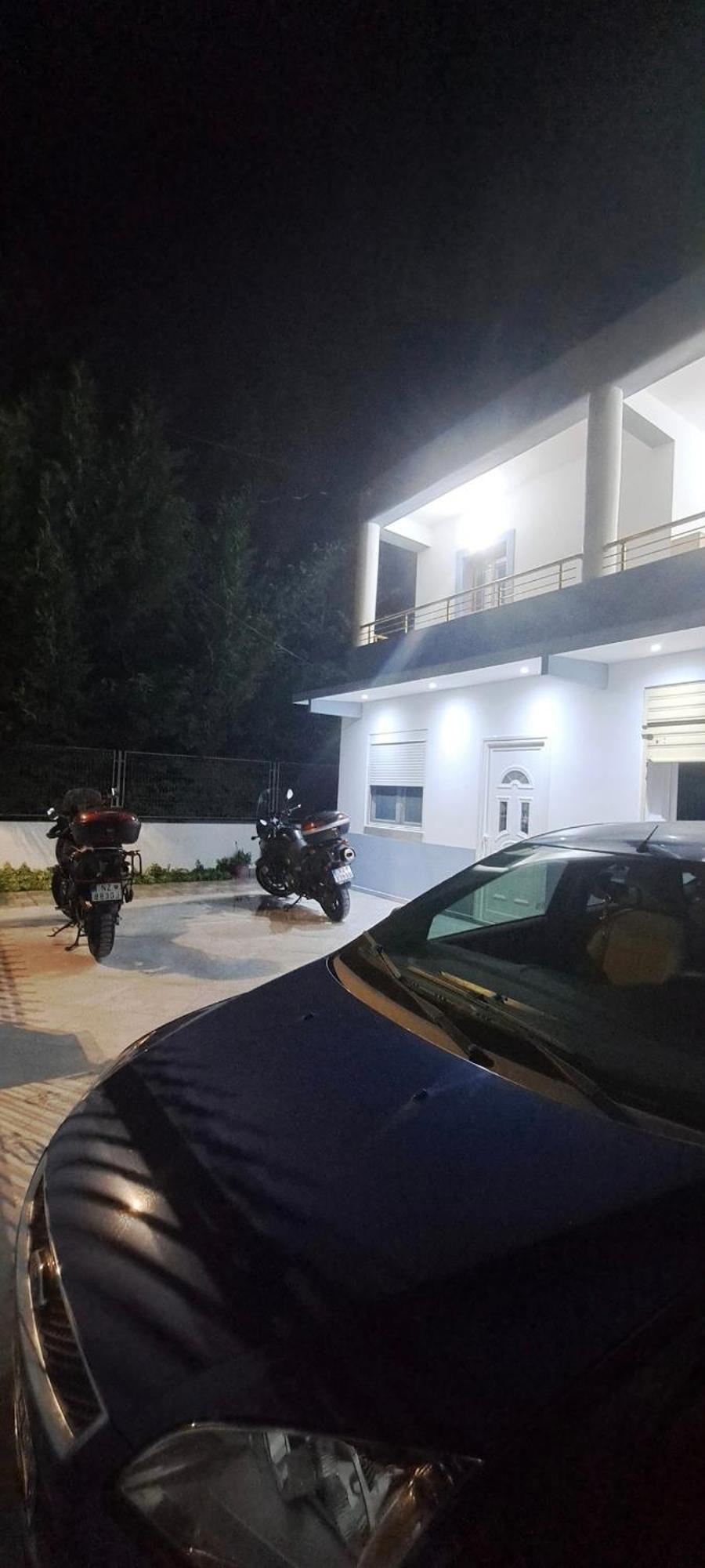 בראט Villa Likaj מראה חיצוני תמונה